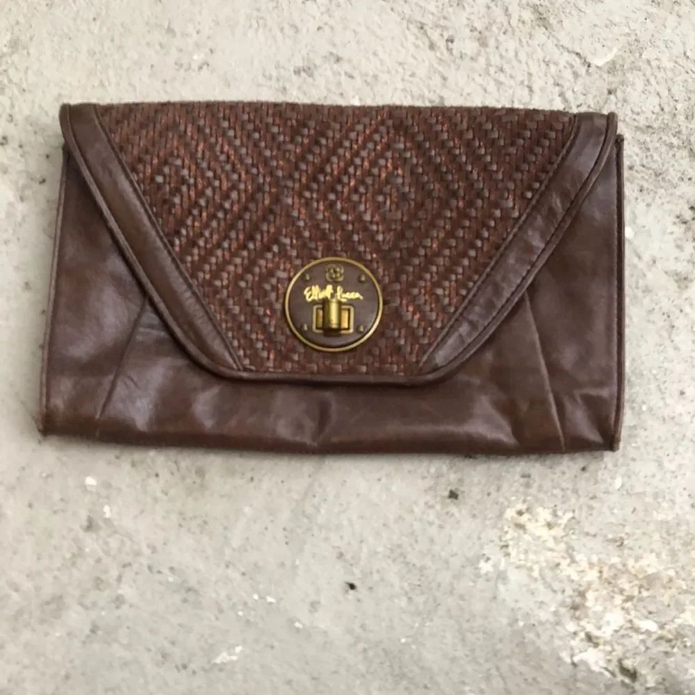 Vintage Elliott Luca clutch